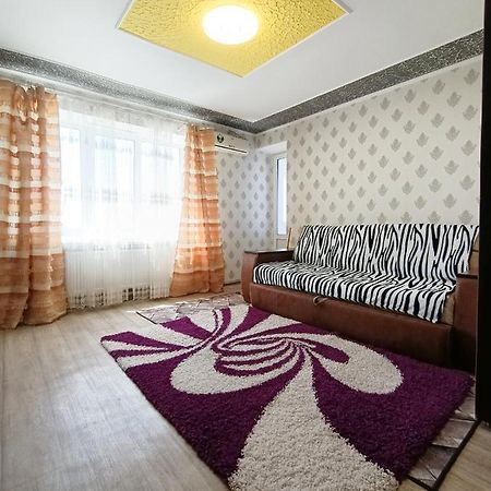 Home On Gagarina Kropîvnîțkîi Exterior foto